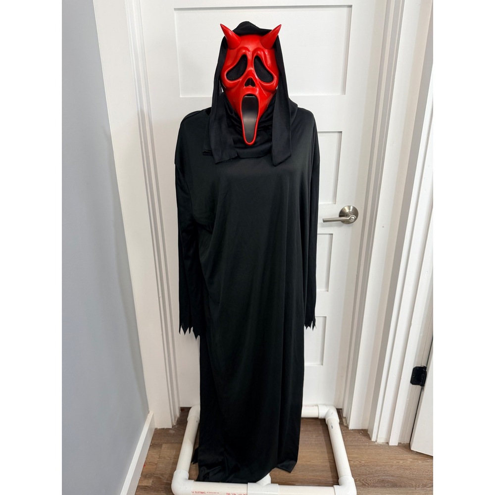 Ghost Face Devil Mask and Robe Set Red Horned Scream Costume Fun World